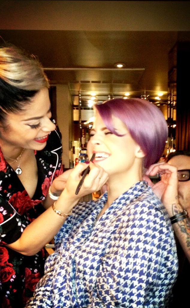 Twit Pic, Oscars 2013, Kelly Osbourne Twit Pic, Oscars 2013, Kelly Osbourne